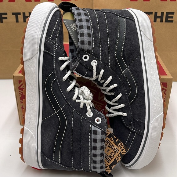 Vans Men’s Sk8-Hi Mte-1 Plaid Grey/White
VN0A5HZYGYW Boots Sneakers - Picture 11 of 16